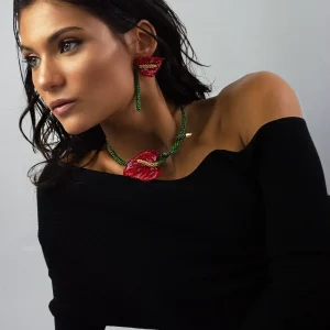 Girocollo Anthurium Modellabile